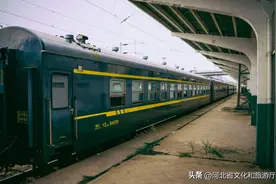 国内有两趟夕发朝至全卧铺绿皮火车，可一觉睡到终点站，中间不停图片