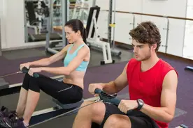 为什么30岁后的人，更应该健身？坚持让你遇见更好的自己图片