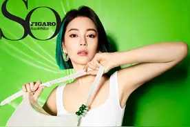 张雨绮身材曲线玲珑慵懒性感 挑染发型眼神又A又飒图片