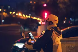 外卖骑手，均贫富时代图片