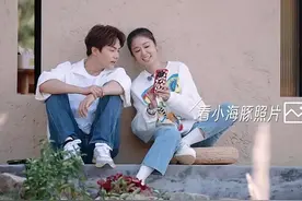 林心如晒女儿照片被夸眼睛好大，黑眼仁大到妈妈担心翻不了白眼图片