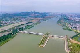 热播剧《分界线》的取景地，一线分南北，淮河穿珠城图片