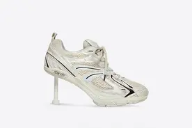 普通人难以理解的时尚——盘点奢侈品牌的“丑”设计图片