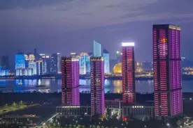 地产人仅关注王力宏1.1亿住宅是不够的图片