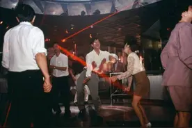 2004年，沈阳舞厅舞女接连失踪被害，警方锁定出手大方的退休厂长图片