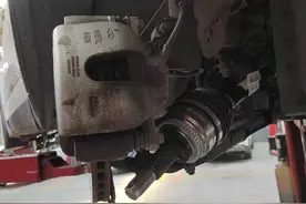 奇瑞瑞虎八，车子跑起来嗡嗡嗡响，速度越快声音越大怎么回事？图片