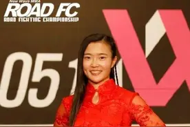 八角笼中的“双面”甜妹图片