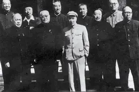 迄今仅3位开国少将在世，最大已110岁，当年为何低授大校？图片
