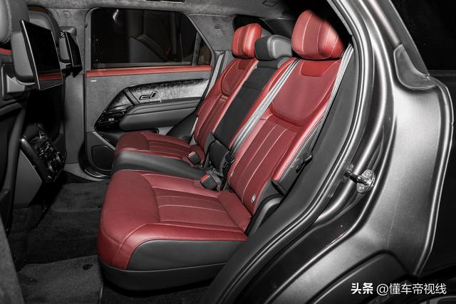 新车｜百万级SUV还能怎样平衡动感和舒适？试驾全新揽胜运动版