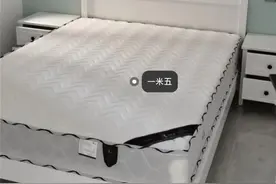 卧室床选1.5*2米还是1.8*2米？体验后才明白：不能选太小图片