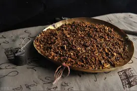 早泄，无非就是“湿热入筋”罢了，男子守精关，必先除湿热！图片