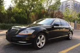 广东小伙花18万买辆奔驰S500跑婚庆，一阵时间后说出收入和体验图片