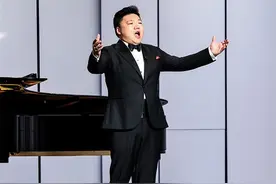 “嘹亮的歌声”八一唱响，上海歌剧院以军歌、民歌、赞歌献观众图片