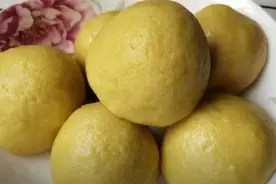 玉米面窝头这样做不干不硬不塌，个个空心，营养健康口感好图片