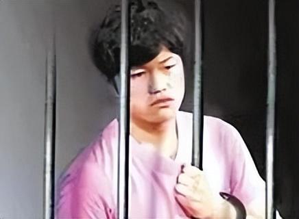李天一被维也纳学院录取，李双江举家移民美国，婴儿用品惹争议！