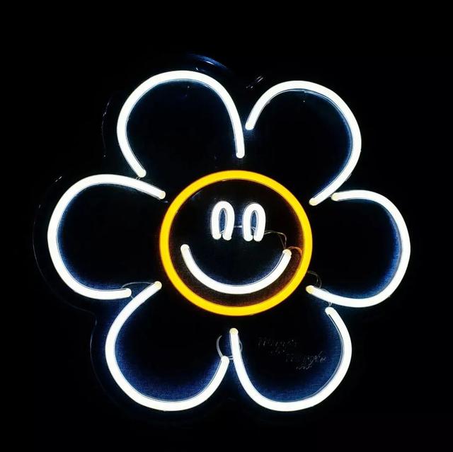 简单又好听的微信网名大全（微信昵称网名简单又好听）