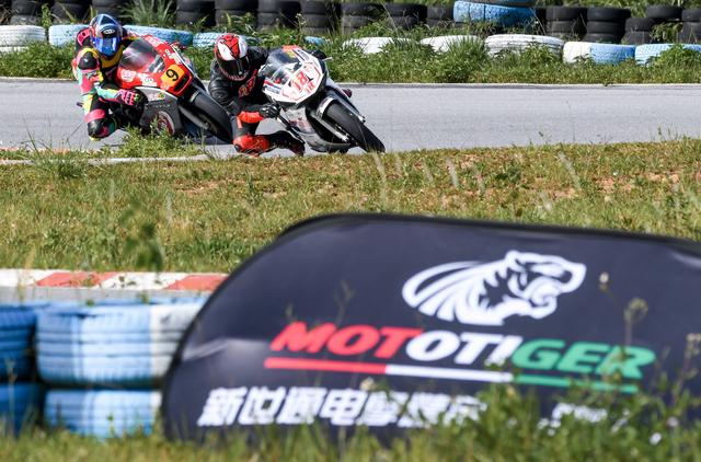 2022 伟业达 GP 粤港澳大湾区摩托车大赛：改装街车 2T 组