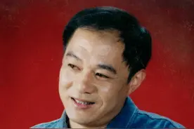 演员赵君，距离与郑卫莉离婚已经20个年头，如今依然单身一人图片