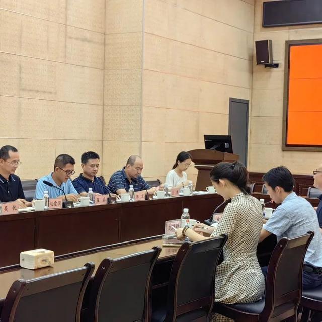 武汉东湖新技术开发区一行来馆考察