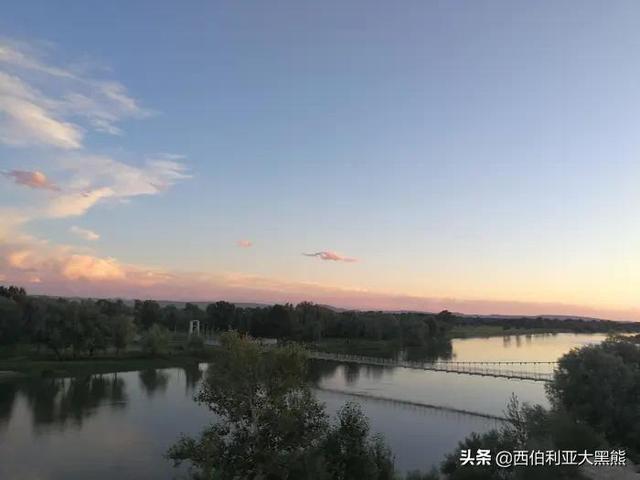 夕阳下的五彩滩:胜过人生一场醉(2017盛夏新疆行八)