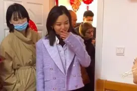 东北女儿辛芷蕾：亲弟结婚全程赞助，送钱送车还送房图片