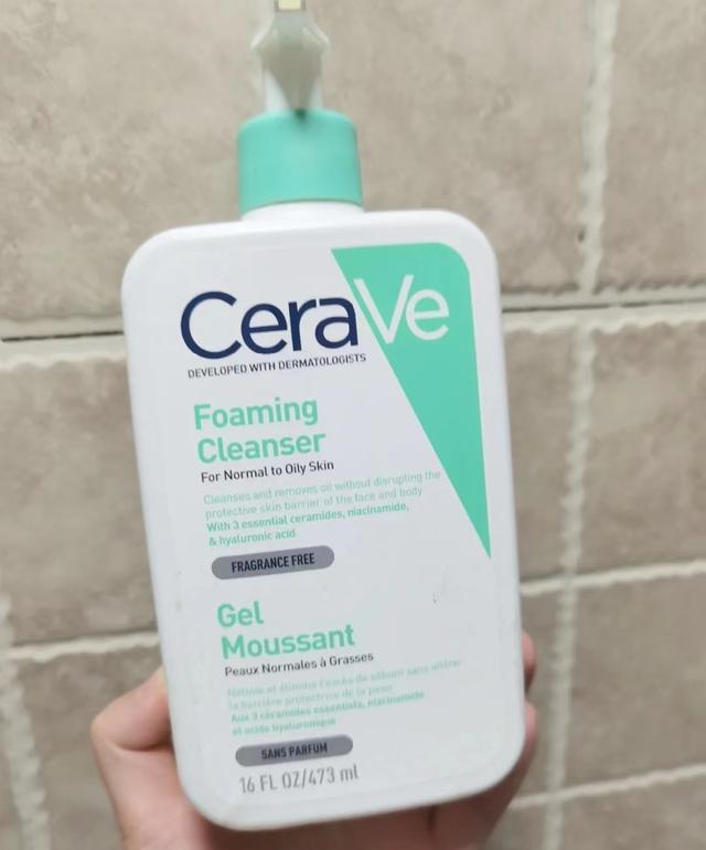 洗面奶不一定非要选贵的，这几款清洁+卸妆一步到位，好用还不贵