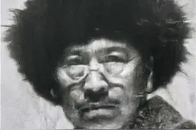 东北大地主戴万龄率全族抗日，父子七人战死，仅剩2名寡妇和幼童图片