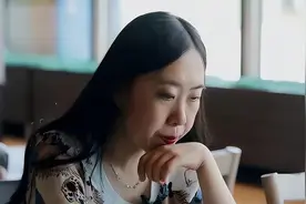 16年前，为追刘德华逼亲爹跳海的杨丽娟，如今过得如何？图片