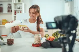 比白糖和酒精更可怕的健康杀手，竟然是它！我们几乎天天在吃！图片