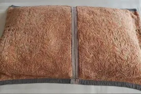 我的退休慢生活：旧物改造，磨薄枕巾，手工缝制，效果不错图片