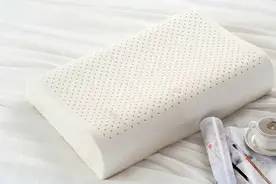 乳胶枕虽好，但是这些人群不适合用，不要再给他们用了图片