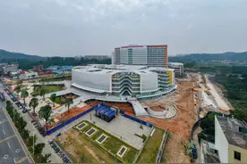 每天营收近6000万的郑大一附院到底赚了老百姓多少钱？图片