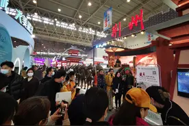 文博会“C位”推介！荆州展馆人气爆棚图片