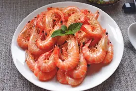 山东一领导过寿，茅台海参鲍鱼无限量供应，随礼不能超50元，为何图片