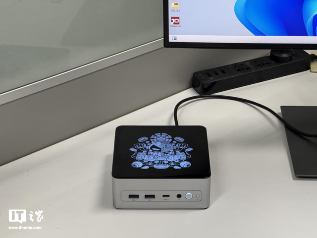 机械师Mini GTX迷你主机体验，便携的AIGC创作工具