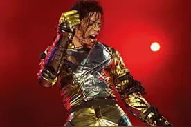 颤栗与辉煌：迈克尔·杰克逊的不朽时尚图片