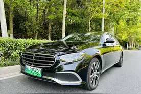 体验2022款改款三奔驰E350eL混动版本，好开又省油图片