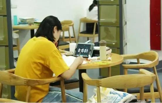 研究生学历最高补助10万？还有购房补助？考研党更有动力了