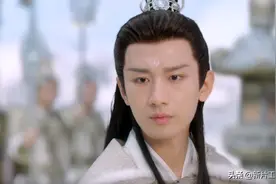 忍过了成毅的“口哨嘴”，无法忽视杨紫的假睫毛，这就是现代感？图片