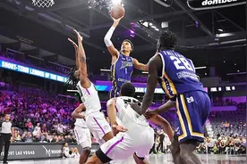 文班亚马，真值得半个联盟都为他摆烂吗？图片