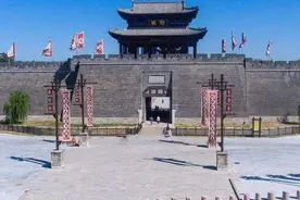 菏泽属于山东省的地级市 , 是中国牡丹之都 , 古称曹州图片