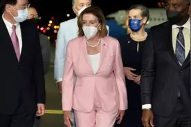 台海若开战，大陆经济真会倒退30年吗？若美军介入将有什么损失？图片