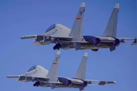 夺回中业岛！44艘舰船围堵菲占中业岛，若反抗，中方将奉陪到底图片