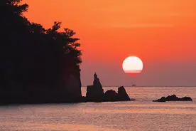 明朝大才子杨慎最精彩的10首诗词，写尽沧桑与浮沉，水平如何？图片