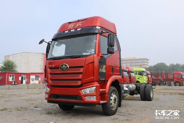 6缸260马力高顶双卧，一汽解放J6L尊享版堪称绿通运输利器