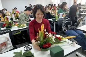 教瑜伽、懂茶道，当保姆也有本科文凭！上海首批家政学本科生毕业图片