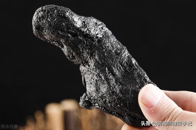 讲一味黄精，上可润肺，中能补脾气，下能滋肾阴，但临床却不常用