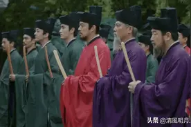 赵匡胤设计的宋代官帽，真的是为了防官员上朝窃窃私语吗？图片