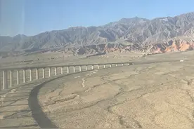 全网首发：打卡2023年首次开通全程客运的敦格铁路（一）图片