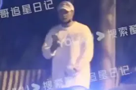 黄子韬徐艺洋开豪车逛街，主动给男方递烟，一同返回别墅疑似同居图片